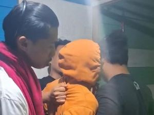 Detik-detik Pemuda di Toraja Utara Ditangkap Polisi Usai Tikam Pacar Detik-detik Pemuda di Toraja Utara Ditangkap Polisi Usai Tikam Pacar