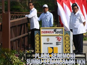 Pramono Anung Tiru Gaya Kampanye Jokowi