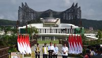 Jokowi Resmikan Plaza Seremoni Sumbu Kebangsaan di IKN