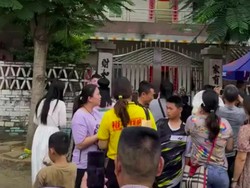 Menang Olimpiade, Rumah Queen Diving Jadi Tempat Wisata Dadakan