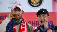 Senyum Rizki dan Veddriq yang Akan Terima Bonus Rp 6 Miliar