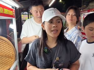 Pulang ke Indonesia, Shanty di China Kulineran di Pasar Lama Tangerang