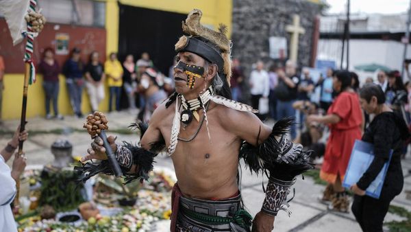 Warga Meksiko Peringati 503 Tahun Runtuhnya Ibu Kota Aztec