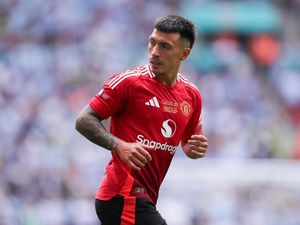 MU Belum Juga Tampil Oke, Lisandro Martinez: Percaya Proses! MU Belum Juga Tampil Oke, Lisandro Martinez: Percaya Proses!