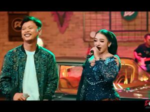 Lirik Lagu Kawin Kontrak yang Dinyanyikan Niken Salindry feat Jasun Biber Lirik Lagu Kawin Kontrak yang Dinyanyikan Niken Salindry feat Jasun Biber