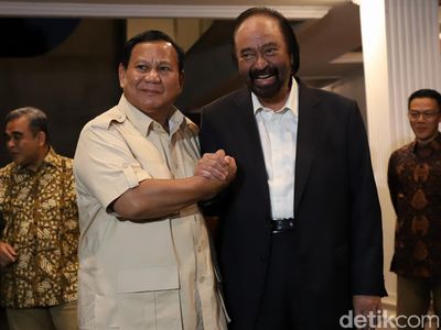 Momen Surya Paloh Sambangi Kediaman Prabowo