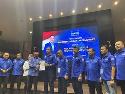 AHY Serahkan Rekomendasi Cagub Kepri-Lampung-Kalteng
