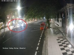 Petugas Kebersihan Difabel Ceritakan Detik-detik Dibegal di Surabaya