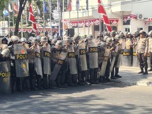 1.600 Personel Polrestabes Surabaya Siap Amankan Pilkada 2024 1.600 Personel Polrestabes Surabaya Siap Amankan Pilkada 2024