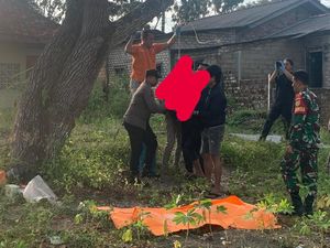 Sudarman Ditemukan Tewas Gantung Diri di Pohon Dekat Rumah Sudarman Ditemukan Tewas Gantung Diri di Pohon Dekat Rumah