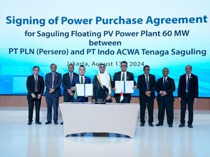 PLN Gandeng Perusahaan Arab Saudi Kembangkan PLTS Terapung Saguling