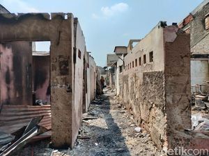 Ludes Terbakar, Pemukiman di Manggarai Didominasi Rumah Semi Permanen 20 M2 Ludes Terbakar, Pemukiman di Manggarai Didominasi Rumah Semi Permanen 20 M2