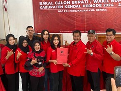 PDIP Resmi Usung Dyah Kartika-Benny Karnadi di Pilkada Kendal 2024