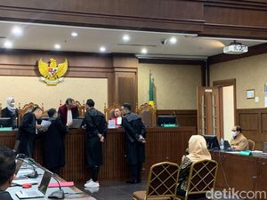 Jaksa KPK Bawa Bukti ke Hakim soal Hubungan Privasi Gazalba Saleh-Fify Mulyani