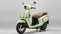 Lihat Lebih Dekat Calon Skutik Retro 125cc Suzuki