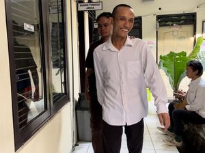 Suami Jual Istri Demi Bayar Cicilan Motor di Mojokerto Dituntut 4 Tahun Bui Suami Jual Istri Demi Bayar Cicilan Motor di Mojokerto Dituntut 4 Tahun Bui