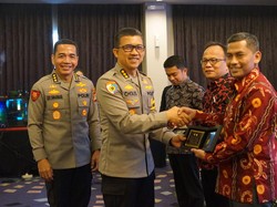 Polda Metro Gelar FGD Bahas Bukti Elektronik dalam Menjerat Pinjol Ilegal