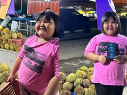 Bantu Ibunya Jualan Durian, Bocah Ini Dapat Ponsel Baru