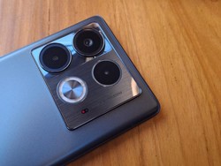 Review Infinix Note 40S, Baterai Awet dan Asik Dikantongin