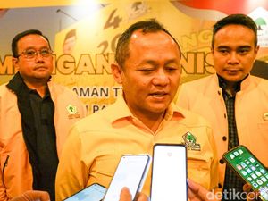 Golkar Jatim Dukung Bahlil Lahadalia Jadi Ketua Umum Golkar Jatim Dukung Bahlil Lahadalia Jadi Ketua Umum