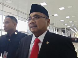 Pansus Haji DPR Ancam Jemput Paksa Menag Jika Mangkir Rapat Lagi