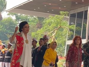 Gaya Merah Putih Sri Mulyani-Retno Marsudi di Sidang Tahunan MPR Gaya Merah Putih Sri Mulyani-Retno Marsudi di Sidang Tahunan MPR