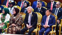 Momen JK-Try Sutrisno Nyimak Pidato Kenegaraan Terakhir Jokowi