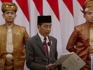 Jokowi Pastikan Program Prabowo Makan Bergizi Gratis Masuk RAPBN 2025