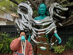 Mark Zuckerberg Bikin Patung Istri, Pakar Hubungan Sebut Red Flag