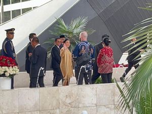 Berkebaya Emas, Puan Hadiri Sidang Tahunan MPR 2024 Berkebaya Emas, Puan Hadiri Sidang Tahunan MPR 2024