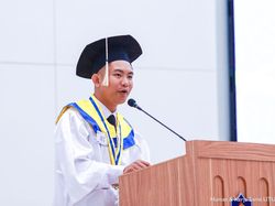 5 Penerima KIP Kuliah yang Lulus dengan IPK Tinggi, Ada Anak Petani-Penjahit