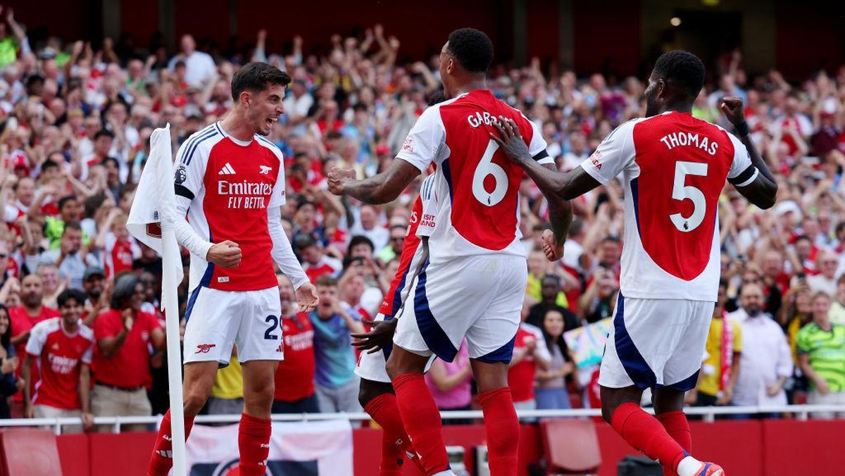 Arsenal meraih kemenangan di laga pembuka Liga Inggris musim ini. Foto: Getty Images/Eddie Keogh