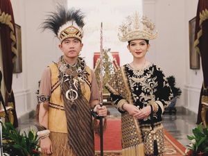 Beda Gaya Selvi dan Gibran Saat Upacara HUT ke-79 RI di Istana Merdeka Beda Gaya Selvi dan Gibran Saat Upacara HUT ke-79 RI di Istana Merdeka