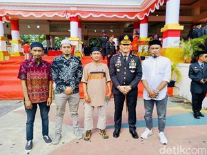 3 Mantan Napi Teroris di Bone Ikut Upacara HUT ke-79 RI 3 Mantan Napi Teroris di Bone Ikut Upacara HUT ke-79 RI