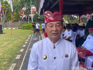 Upacara HUT RI di Karangasem, Bupati Ajak Masyarakat Jaga Persatuan Upacara HUT RI di Karangasem, Bupati Ajak Masyarakat Jaga Persatuan