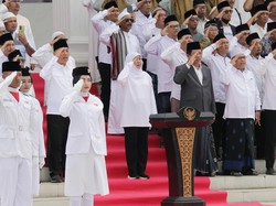 Peringati HUT RI, Khofifah Kuatkan Nilai Spiritualitas untuk Kemajuan Jatim