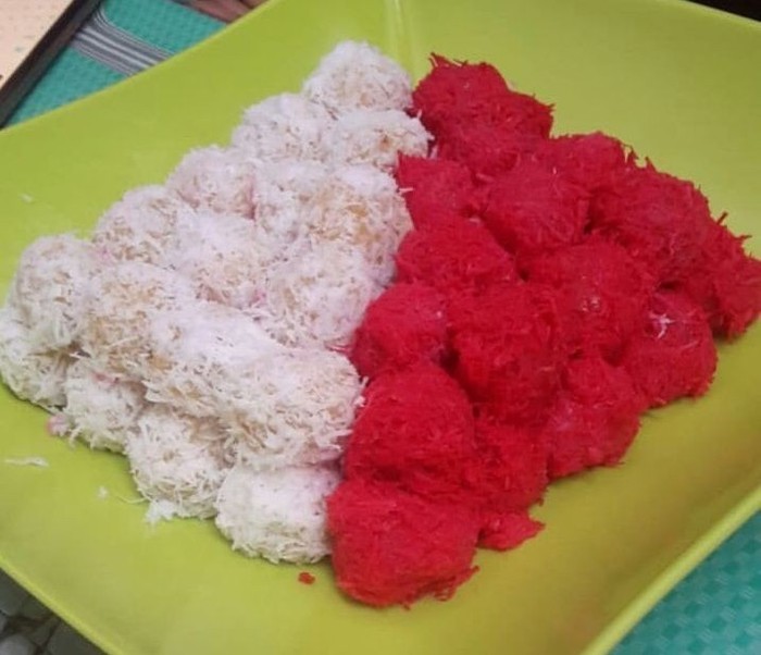 Jajanan pasar merah putih