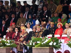 Mensesneg hingga Relawan Jokowi Hadiri Upacara di IKN
