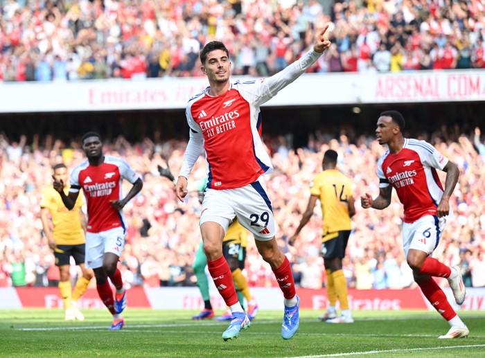  Kai Havertz of Arsenal celebrates scoring his team's first goal during the Premier League match between Arsenal FC and Wolverhampton Wanderers FC at Emirates Stadium on August 17, 2024 in London, England. (Photo by Stuart MacFarlane/Arsenal FC via Getty Images)