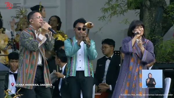 Kita Bikin Romantis hingga Dia Menutup HUT ke-79 RI