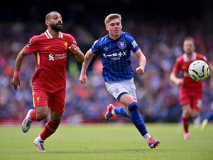 Ipswich Town Vs Liverpool Imbang di Babak Pertama