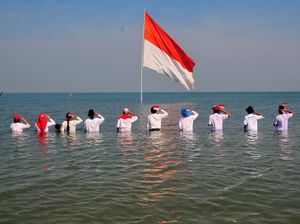 Lirik Lagu 17 Agustus Hari Merdeka, Lengkap dengan Chord dan Faktanya Lirik Lagu 17 Agustus Hari Merdeka, Lengkap dengan Chord dan Faktanya