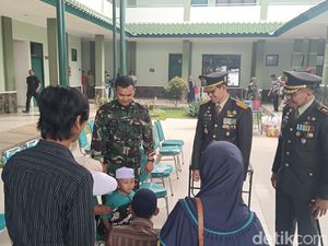 Rayakan HUT Ke-79 RI, Puluhan Anak-anak Sunat Gratis di Kodim Bogor