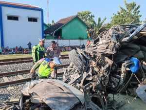 Kronologi Mobil Tertabrak KA Argo Bromo di Grobogan yang Tewaskan 2 Orang