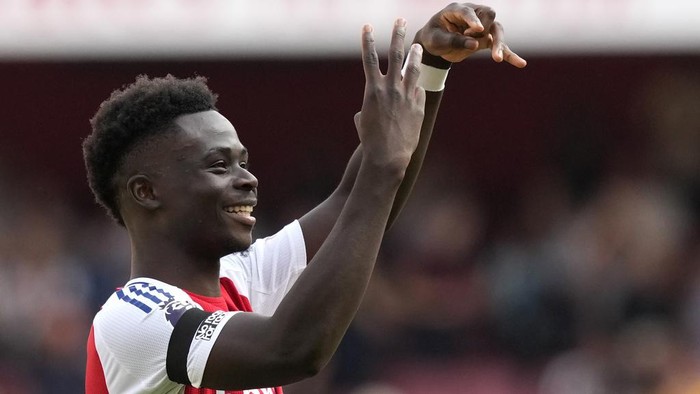 Arsenals Bukayo Saka reacts during the English Premier League soccer match between Arsenal and Wolverhampton Wanderers at Emirates Stadium in London, England, Saturday, Aug. 17, 2024. (AP Photo/Frank Augstein)