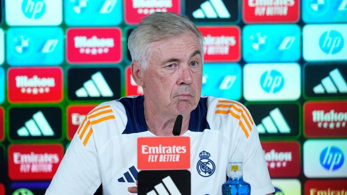 MADRID, SPAIN - AUGUST 17: Carlo Ancelotti, head coach of Real Madrid, attends his press conference after the training session of Real Madrid ahead the first match of LaLiga EA Sports against RCD Mallorca at Ciudad Deportiva Real Madrid, on August 17, 2024 in Madrid, Spain. (Photo By Oscar J. Barroso/Europa Press via Getty Images)