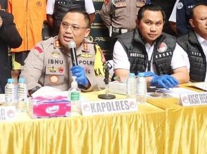 Polisi Bongkar Home Industry Kue Ganja di Purwakarta