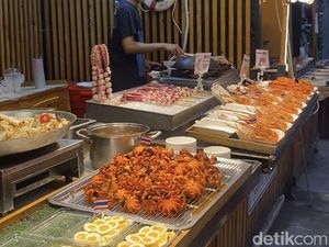 Kulineran di Pasar Malam Jodd Fairs yang Paling Viral di Bangkok Kulineran di Pasar Malam Jodd Fairs yang Paling Viral di Bangkok