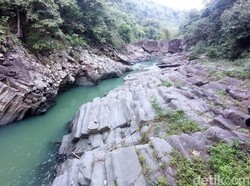 Mitos dan Hikayat Sangkuriang yang Terhubung ke Paraga Stone