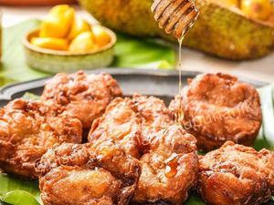 Renyah Legit! 20 Pisang Goreng Madu Populer Ada di Sini! Renyah Legit! 20 Pisang Goreng Madu Populer Ada di Sini!